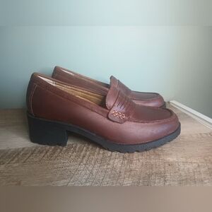 Eastland Newsbury Penny Loafers Heels Womens 10 Brown Chunky Academia